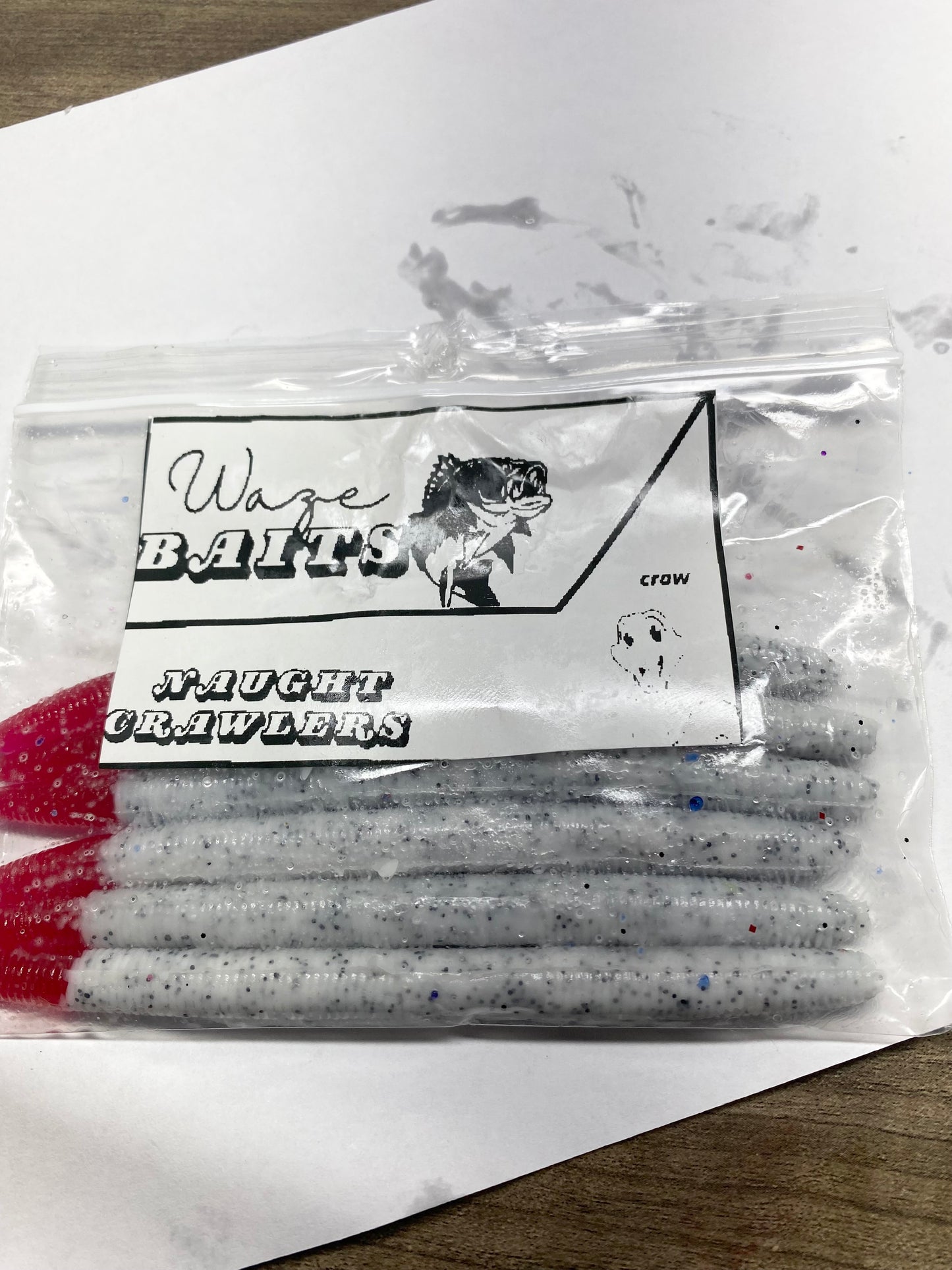 Comes with 6 Naughty Crawlers in the color Dragon Fruit