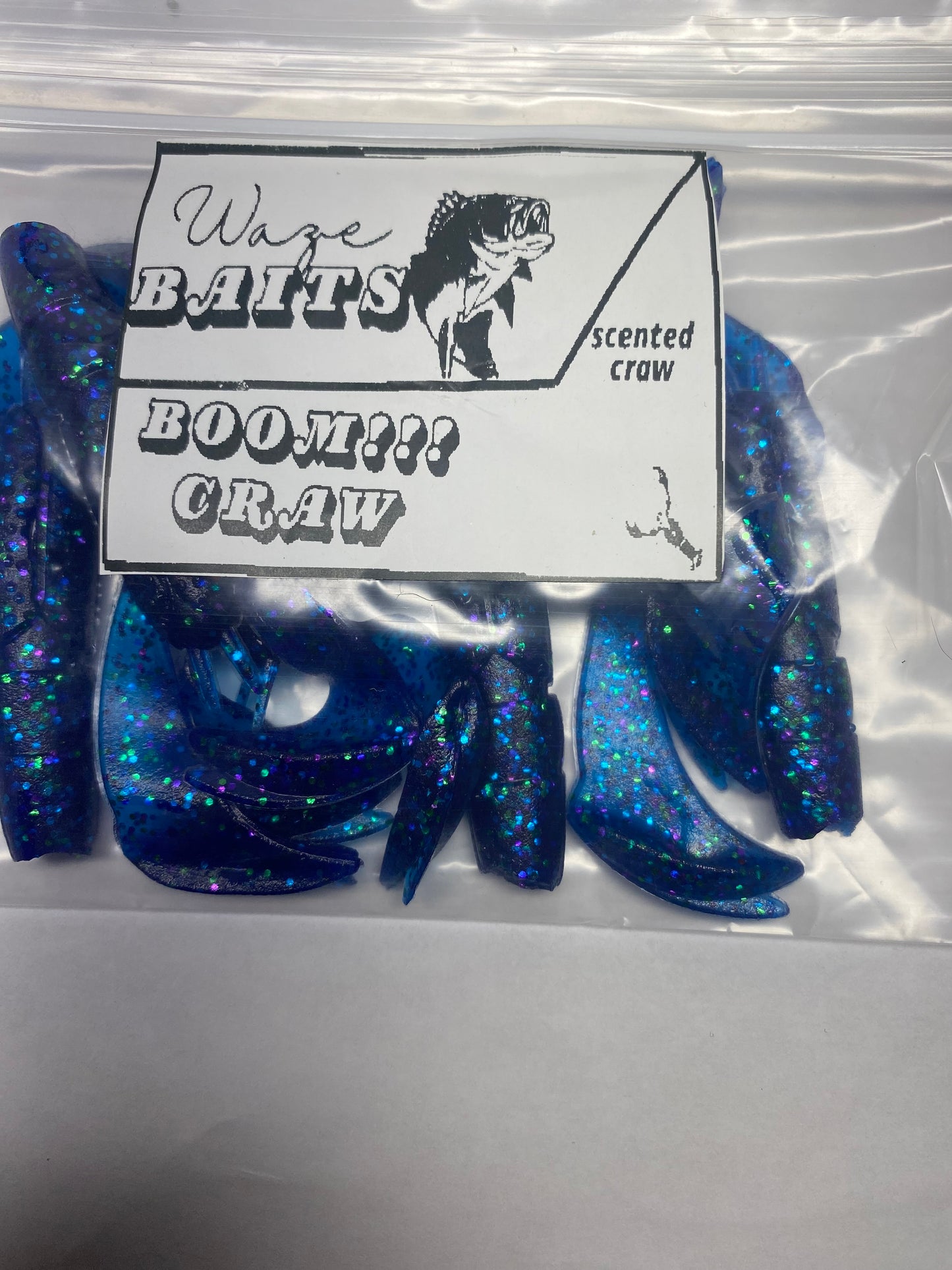 Comes with its 6 Boom Craws in the color Midnight Blue